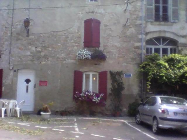 La Maison Des Vendangeurs Trausse Esterno foto